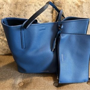 Calvin Klein purse with wristlet